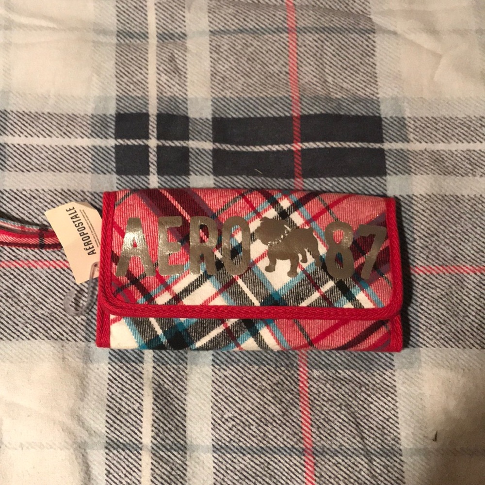 Aéropostale thin wallet